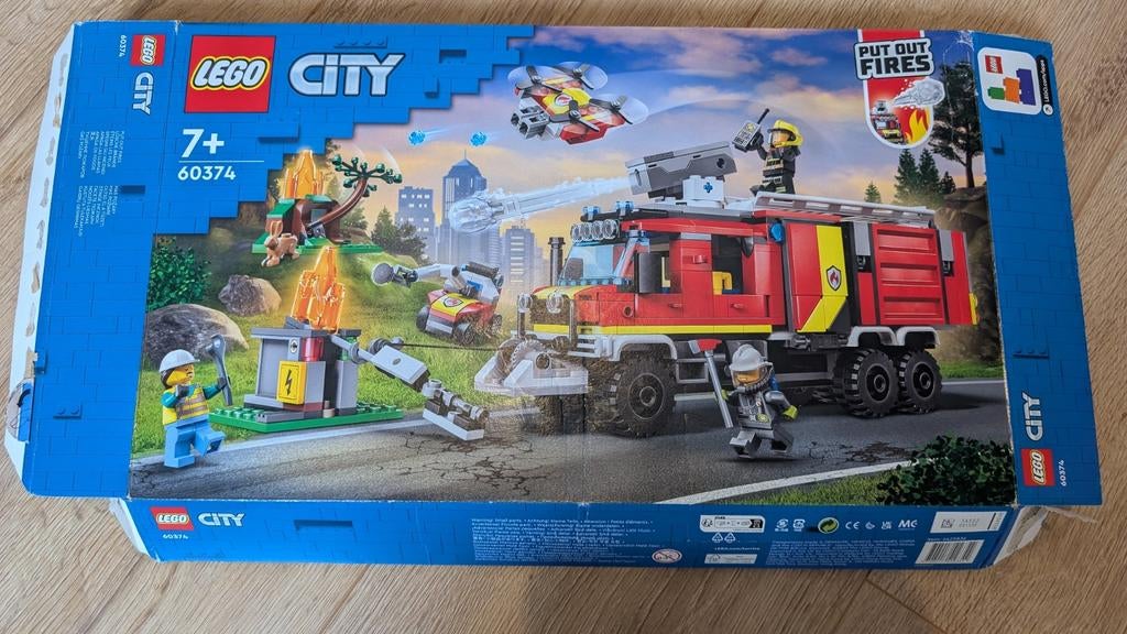 Diverse lege Lego dozen, Ophalen