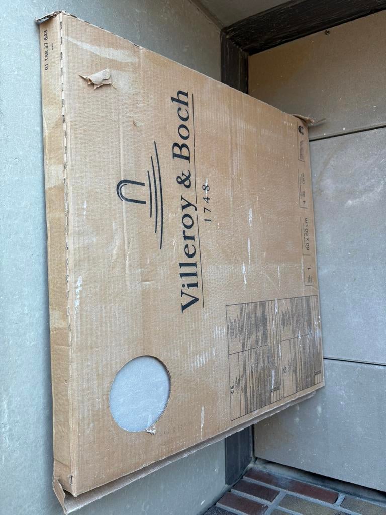 4 villeroy & boch tegels licht grijs, Ophalen, Overige materialen, 50 tot 100 cm, 50 tot 75 cm