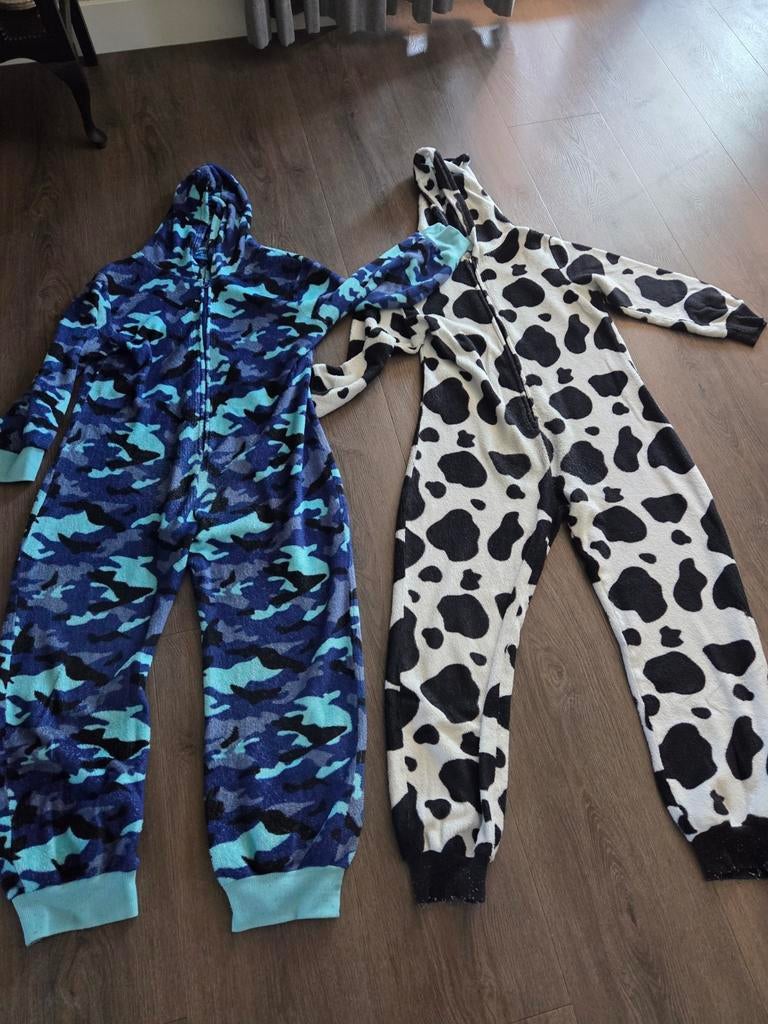 2x onesie, Kinderen en Baby's, Kinderkleding | Maat 170, Ophalen of Verzenden, Jongen of Meisje