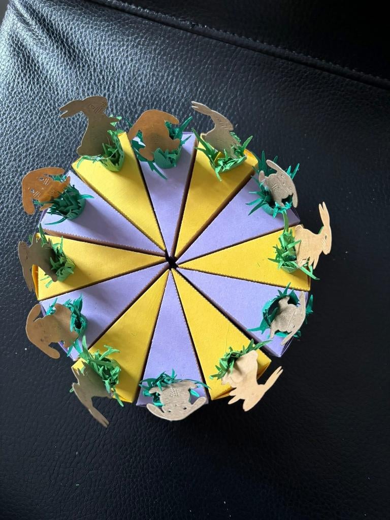 Pasen cadeau doosjes vorm taart taartpunt, Ophalen of Verzenden, Nieuw