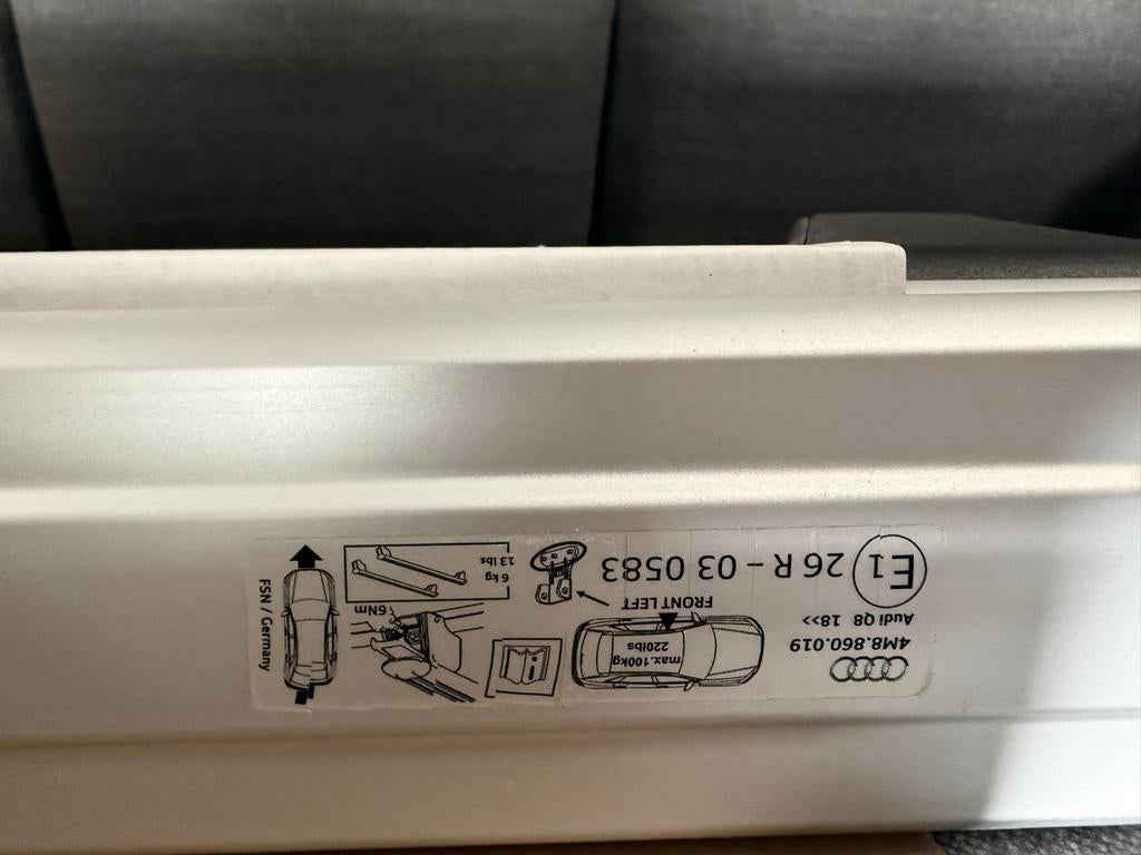 Originele Audi dakdragers Q7 / Q8 (OEM) - Zo goed als nieuw, Auto diversen, Dakdragers, Ophalen of Verzenden, Zo goed als nieuw