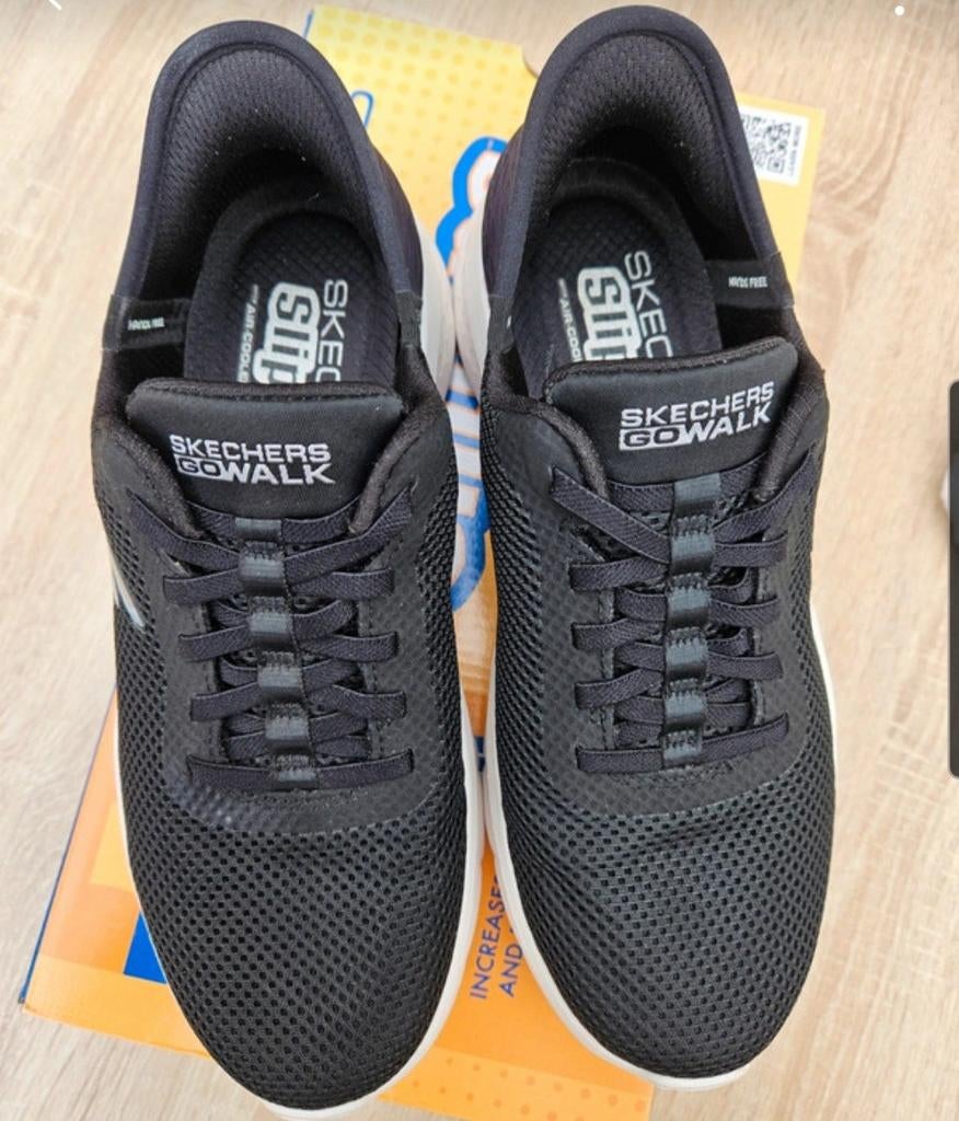 Skechers Go Walk Sneakers - Maat 36 - Zwart, Zwart, Sneakers, Ophalen of Verzenden, Sneakers of Gympen