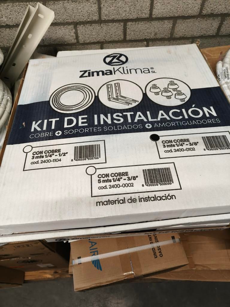 Airco aansluitset met 3m koelleiding en ophangbeugel, Ophalen, ., Nieuw, .