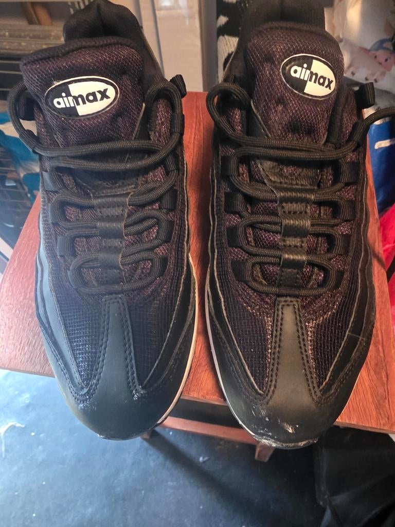 Verschillende sport schoenen, mag ook los verkocht worden, Verzamelen, Ophalen of Verzenden, Overige binnenlandse clubs, Overige typen