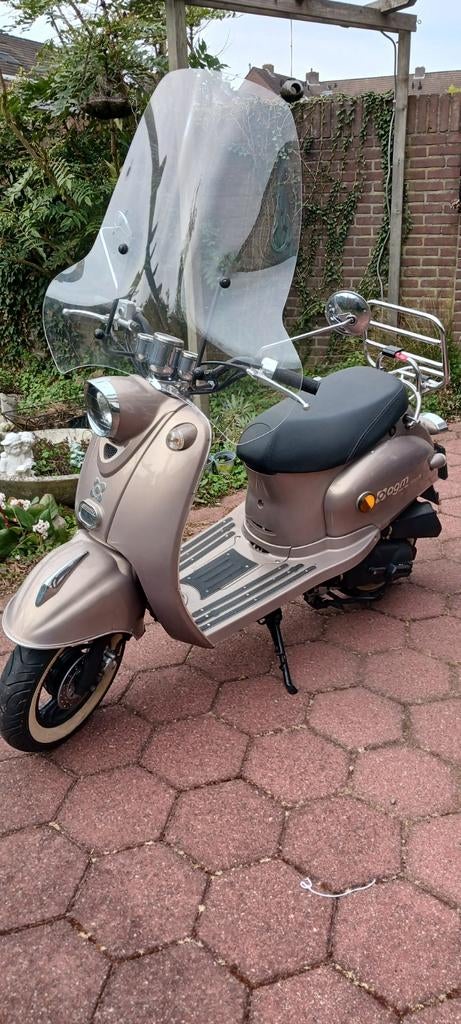 Nette  snorscooter  bieden, Ophalen of Verzenden