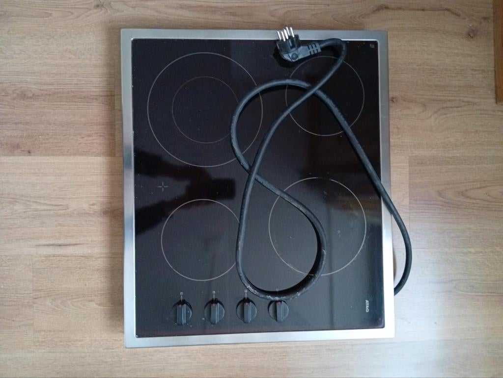 Atag kookplaat, Witgoed en Apparatuur, Kookplaten, Ophalen, Gebruikt, 4 kookzones, Inbouw