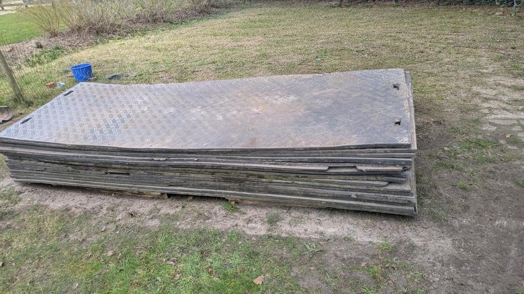 Kunststof rijplaten 100 cm x 300, Doe-het-zelf en Verbouw, Overige Doe-het-zelf en Verbouw, Ophalen