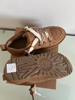 UGGS sneakers dubbele veters bruin maat 38, Ophalen of Verzenden, Nieuw, Bruin, Sneakers of Gympen