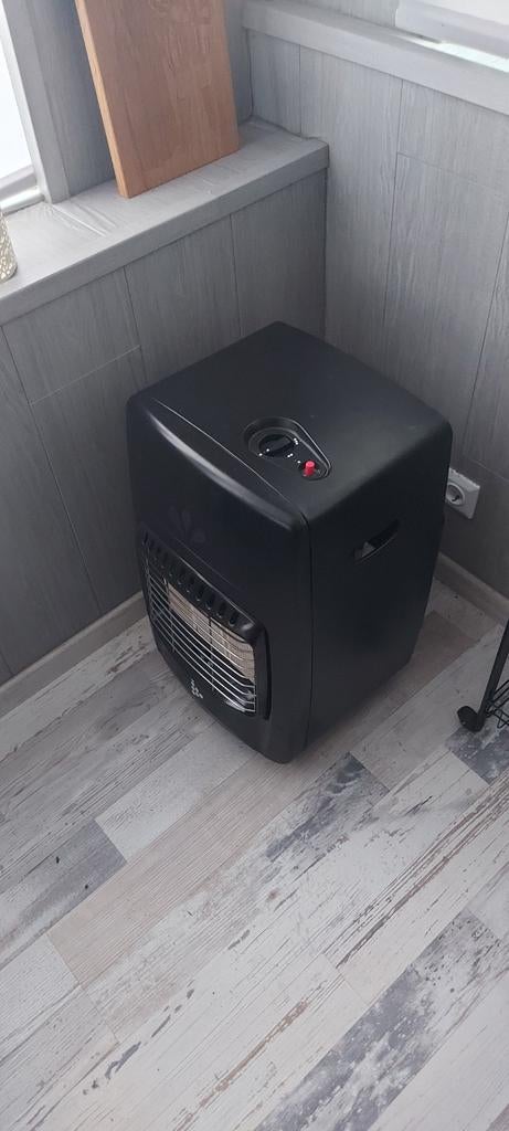 Gaskachel, Huis en Inrichting, Ophalen, Gas, Zo goed als nieuw, Vrijstaand