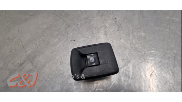 Elektrisch Raam Schakelaar van een Renault Trafic, Auto-onderdelen, Gebruikt, -, Renault, -