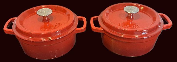 rode gietijzeren braadpannen van het merk Sola 20cm diameter, Huis en Inrichting, Keuken | Potten en Pannen, Zo goed als nieuw