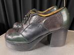 Retro leren schoenen uit de sixties, Ophalen, Gedragen, Schoenen met hoge hakken