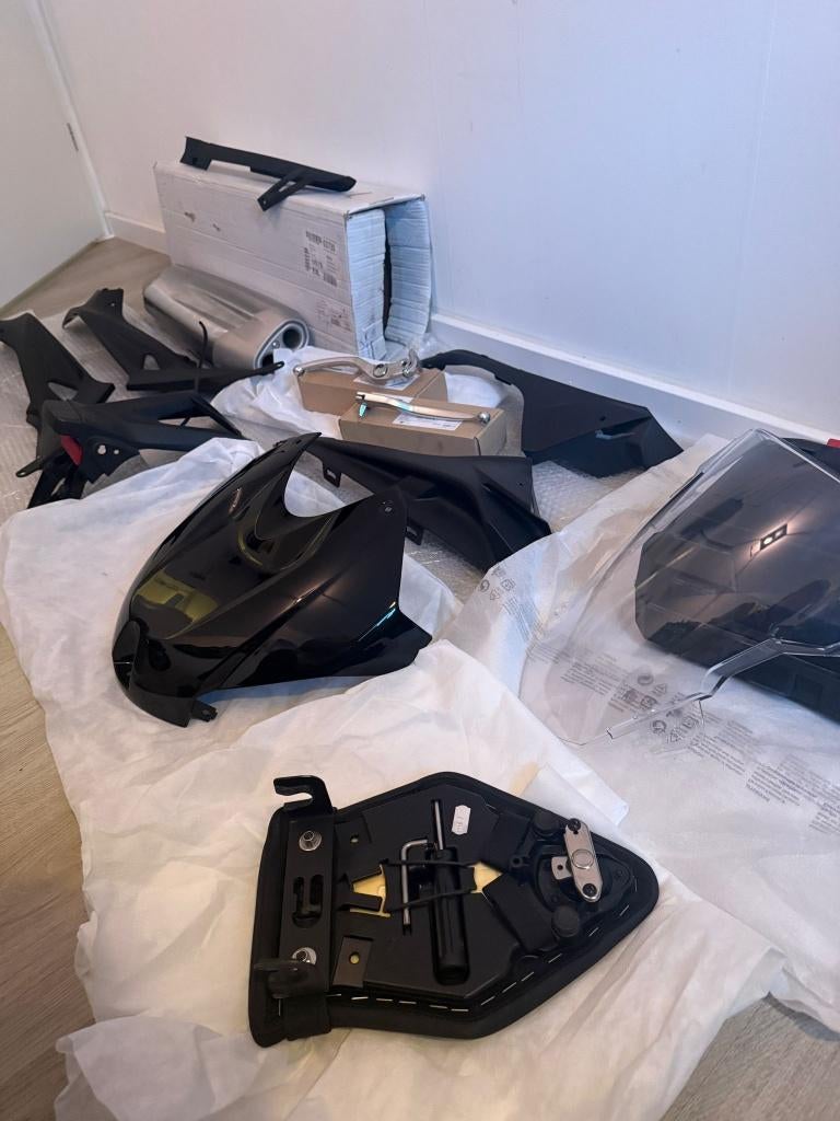 Bmw S1000RR Nieuwe Originele Onderdelen K46/K47, Ophalen, Nieuw