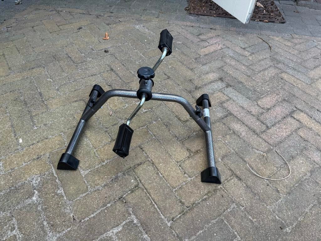 Compacte Hometrainer revalidatie weerstand regelbaar, Armen, Ophalen of Verzenden, Zo goed als nieuw, Metaal