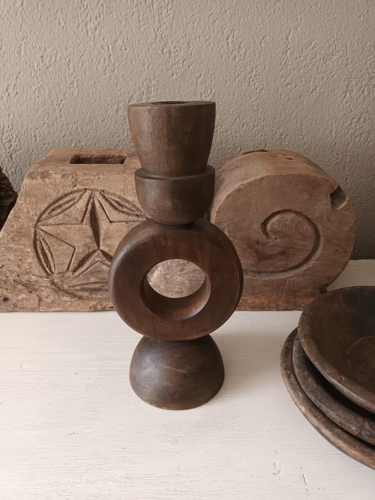 Houten kandelaar van Zusss, Ophalen of Verzenden, Zo goed als nieuw, Hout, 25 tot 50 cm