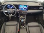 Volkswagen Tiguan 1.5 eHybrid 272pk DSG/AUT R-Line Wegklapba, Auto's, 12 maanden, 4 cilinders, Zwart, Leder