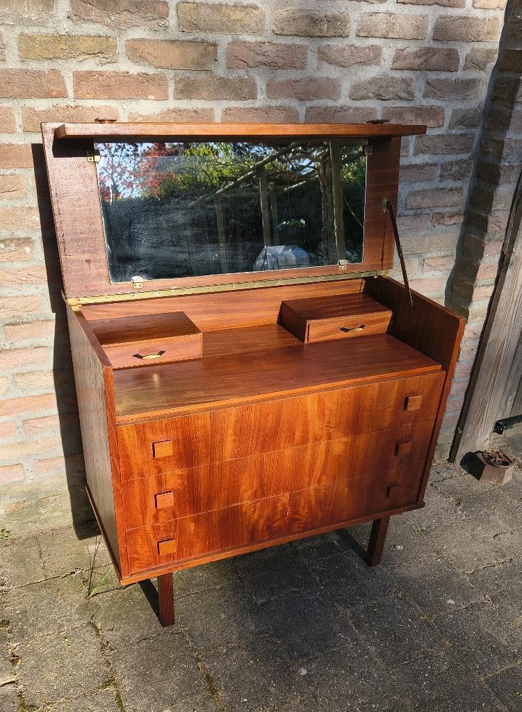 Vintage kaptafel, ladekast met spiegel Zweeds design, Huis en Inrichting, Kasten | Ladekasten, Ophalen, Gebruikt, Glas, Vintage