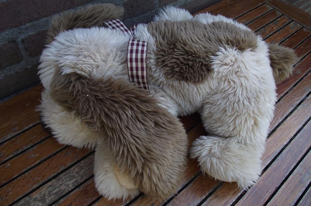 KEEL TOY COMPANY HOND ZACHTE LANGHARIGE PLUCHE, Ophalen of Verzenden, Nieuw, Overige typen