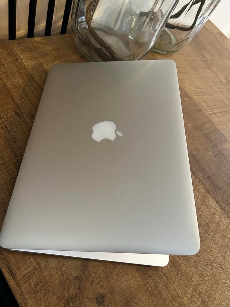 Apple MacBook Air 13 inch 2017, Qwerty, 13 inch, Ophalen of Verzenden, Zo goed als nieuw