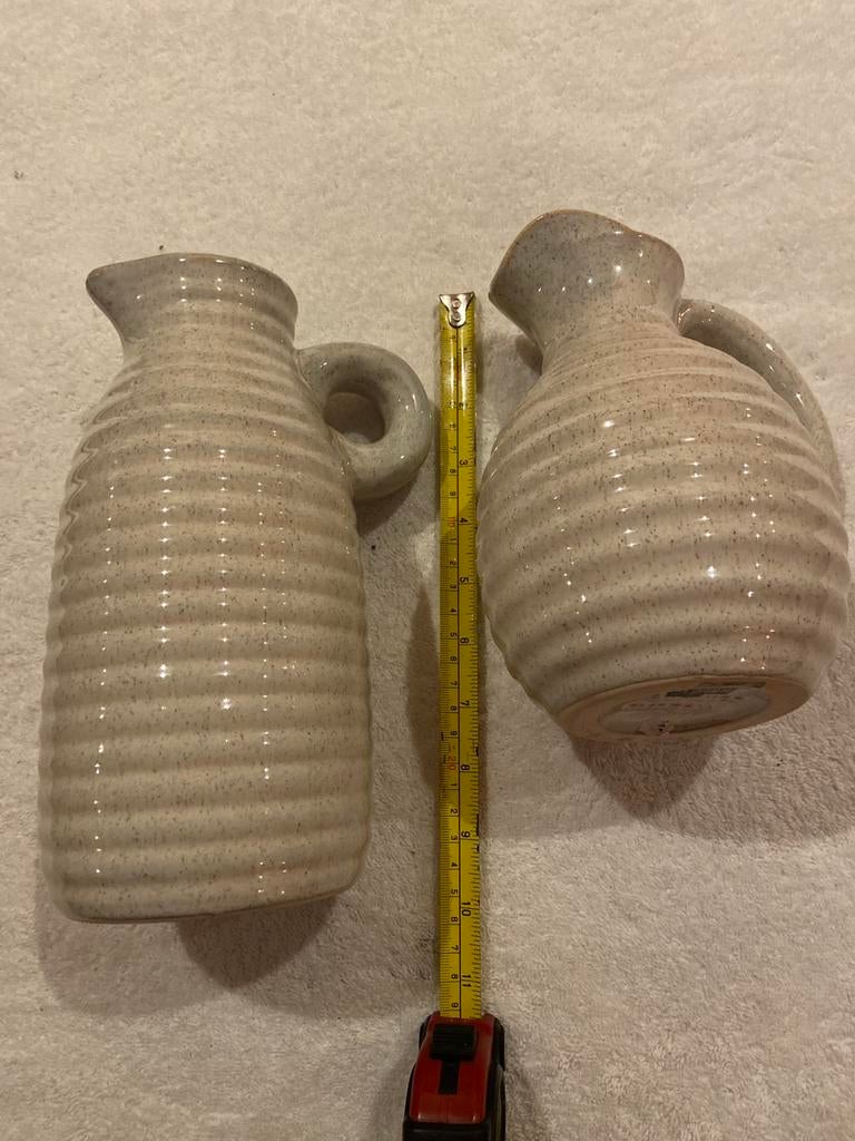 Een karaf met oor Roberts collectie 25 cm hoog de kleine nie, Steen, Overige kleuren, Ophalen of Verzenden, Zo goed als nieuw