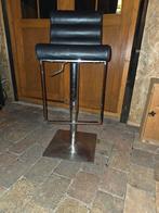 4 in hoogte verstelbare barkrukken - Zwart leer en metaal, Gebruikt, In hoogte verstelbaar, Ophalen of Verzenden, 90 cm of meer