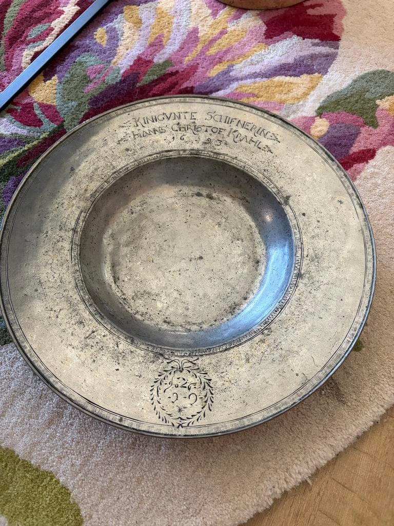 tinnen bord schaal schotel, Hanns Christof Krahl, rond 33 cm, Antiek en Kunst, Antiek | Tin, Ophalen of Verzenden
