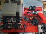 Nintendo nes 8-bit met 4 controllers + spellen, 1 speler, Ophalen of Verzenden, Gebruikt, Vanaf 3 jaar