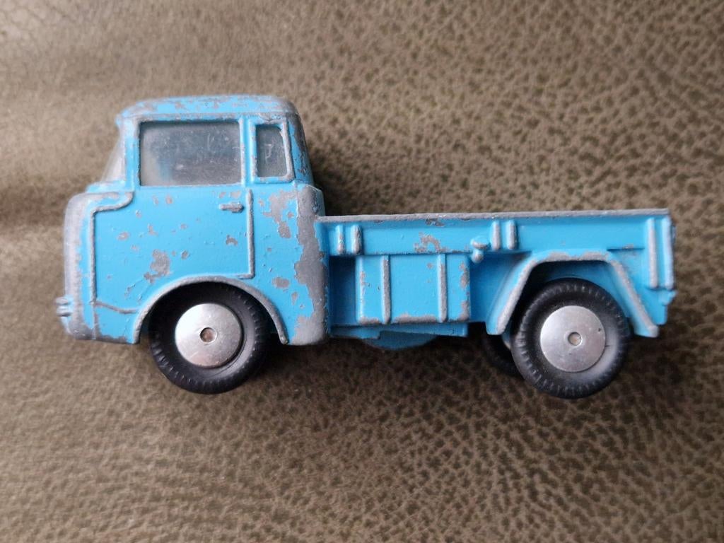 Corgi Toys, Jeep FC - 150, Ophalen of Verzenden, Gebruikt