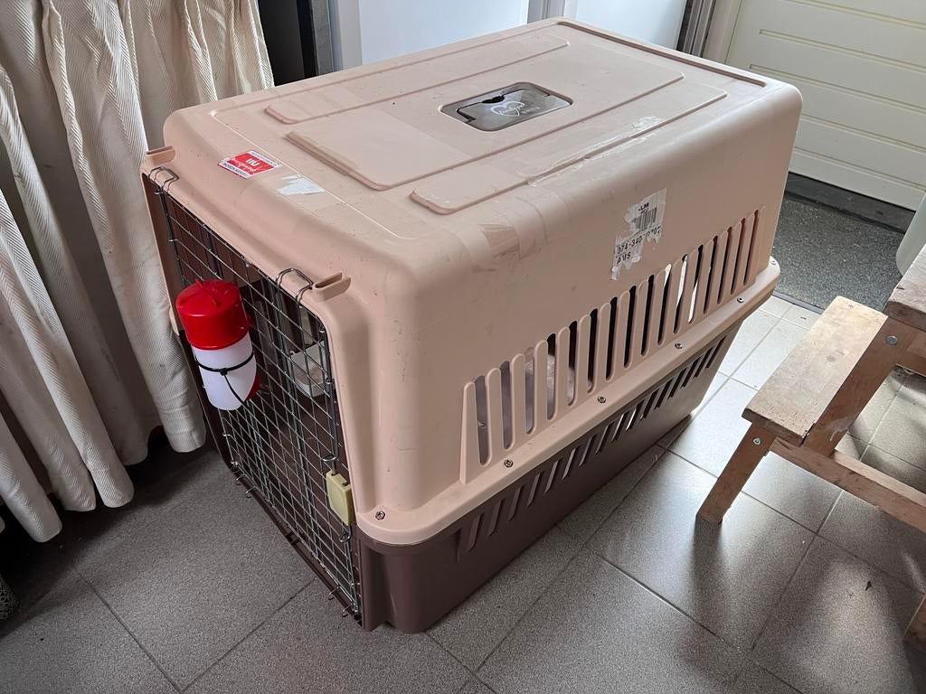 Gratis Grote Hondenbench bench transportbox hond vervoersbak, Dieren en Toebehoren, Ophalen, Zo goed als nieuw