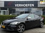 Volvo V40 1.5 T3 Polar+ Sport - AUTOMAAT - PANODAK - ZWART L, 4 cilinders, 700 kg, Zwart, Bedrijf