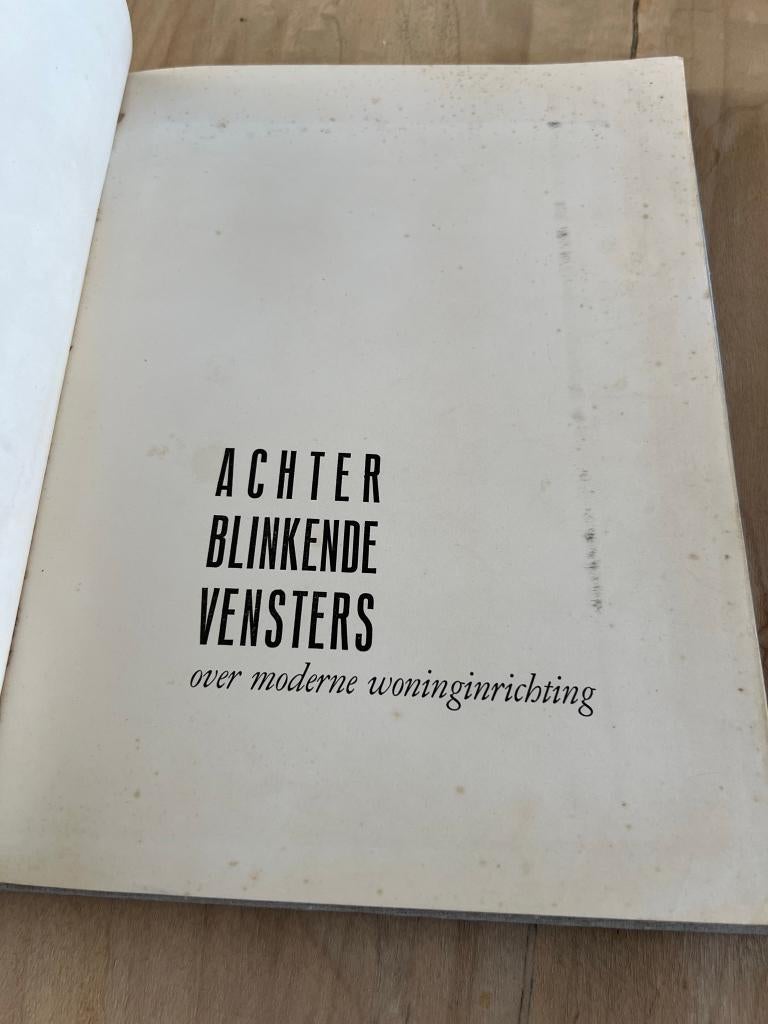 Achter blinkende vensters - Otto van tussenbroek *Vintage bi, Boeken, Gelezen, Otto van tussenbroek, Ophalen of Verzenden, Stijl of Stroming