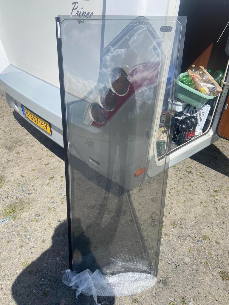 Raam voor Camper  135 euro, Ophalen of Verzenden, Zo goed als nieuw