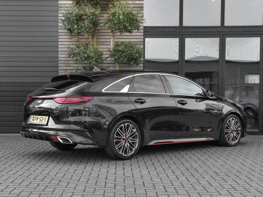 Kia ProCeed 1.6 T-GDI GT, Auto's, Gebruikt, Zwart, Geïmporteerd, 5 stoelen