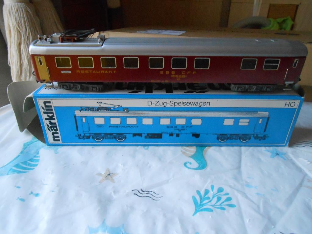 Märklin 4068 restauratierijtuig van de SBB CFF metaal in ovp, Hobby en Vrije tijd, Wisselstroom, Wagon, Ophalen of Verzenden, Zo goed als nieuw