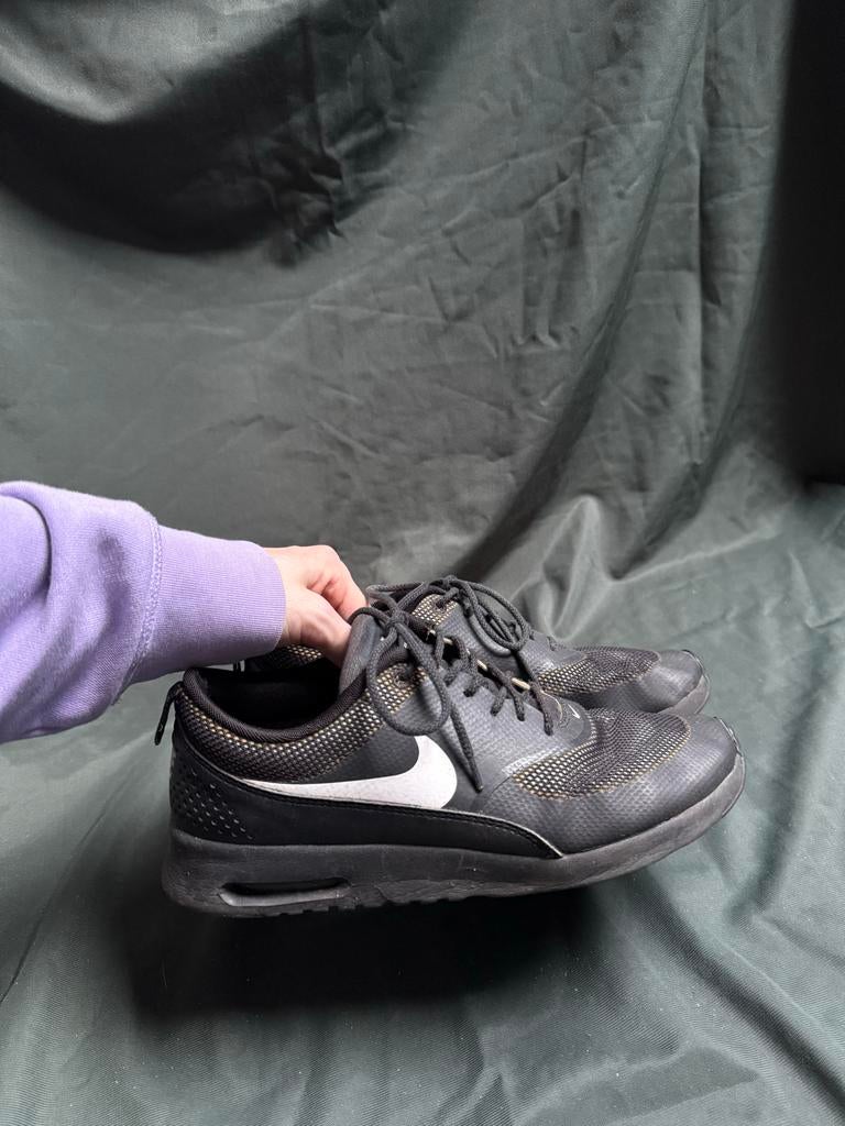 Nike sneakers zwart maat 38,5, Ophalen of Verzenden, Gedragen, Zwart, Sneakers of Gympen