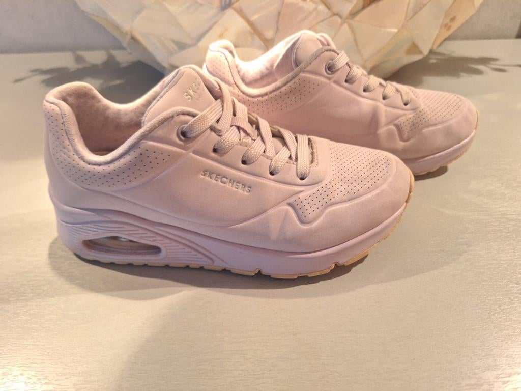 Zgan Skechers Uno Frosty Kicks Lila maat 36 Lila, Meisje, Sportschoenen, Zo goed als nieuw, Skechers