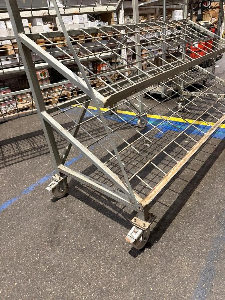 Te koop: 3 stevige groente- & fruitdisplays – €500 per stuk, Doe-het-zelf en Verbouw, Kratten en Dozen, Gebruikt, 100 cm of meer