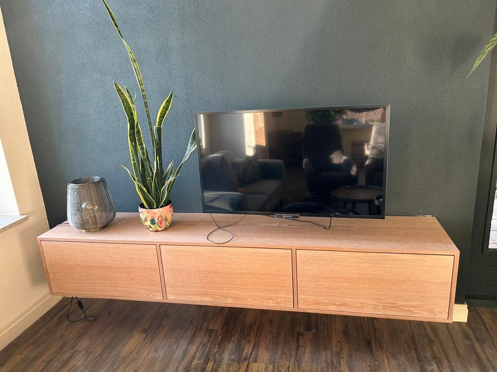 TV wandmeubel, Huis en Inrichting, Kasten | Televisiemeubels, Ophalen, Zo goed als nieuw, 25 tot 50 cm, Minder dan 100 cm