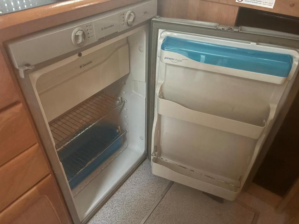 Caravans And Camping Eura