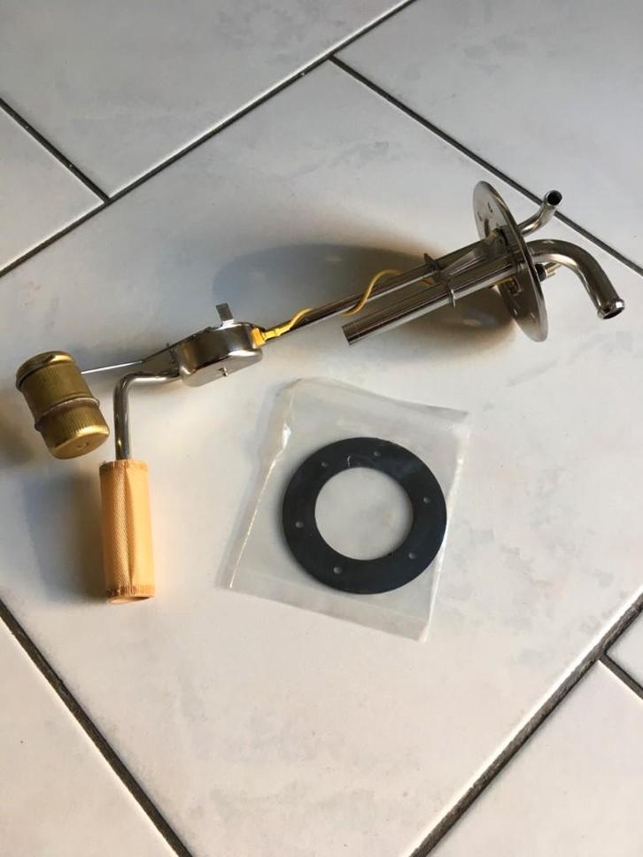 Te koop tankelement incl. Pakking Dodge w200 d200 ramcharger, Auto diversen, Overige Auto diversen, Ophalen of Verzenden