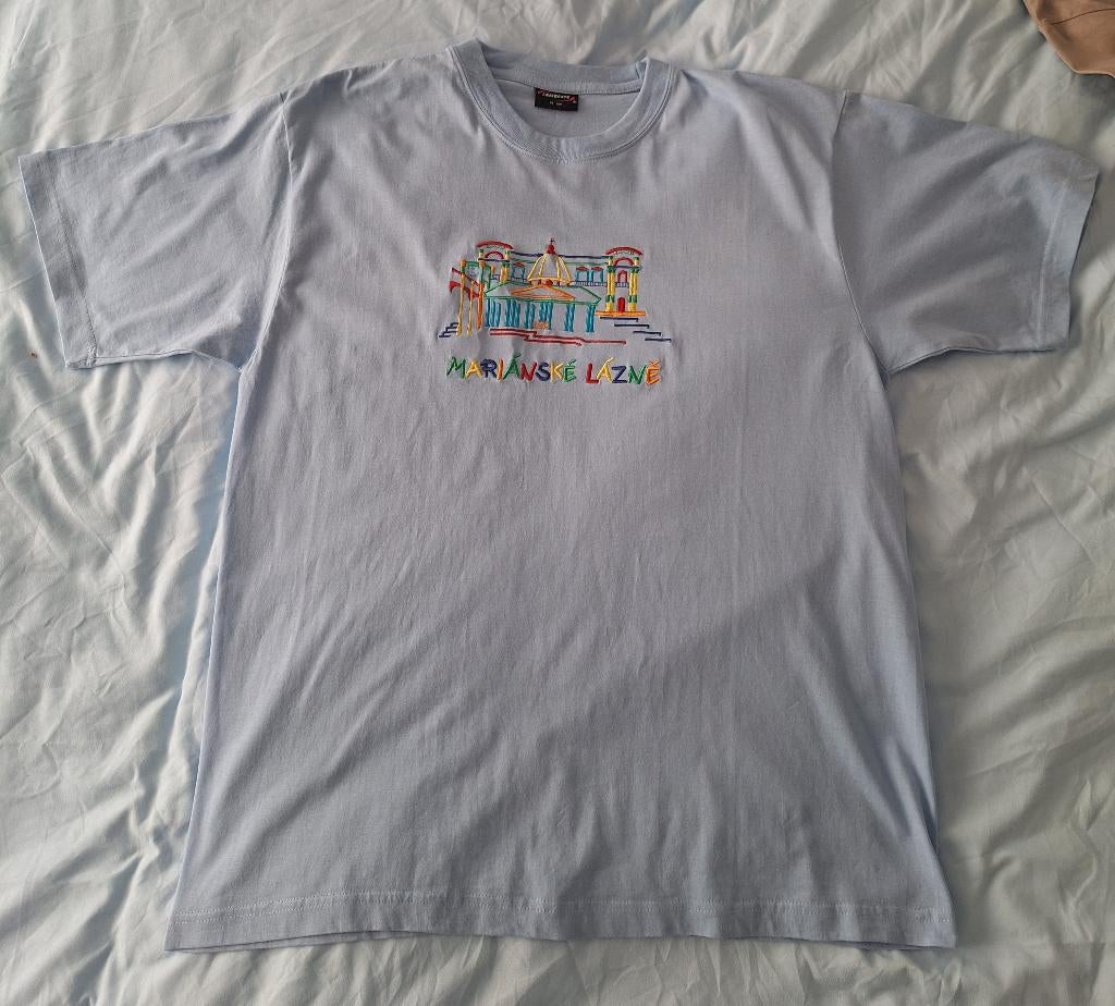 T-shirt uit Marianske Lanzne., Ophalen of Verzenden, Zo goed als nieuw, Maat 48/50 (M), Beige