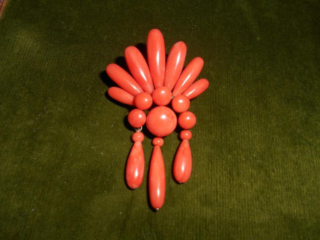 bloedkoraal  vintage hanger broche apart, Ophalen of Verzenden, Zo goed als nieuw, Rood, Overige materialen