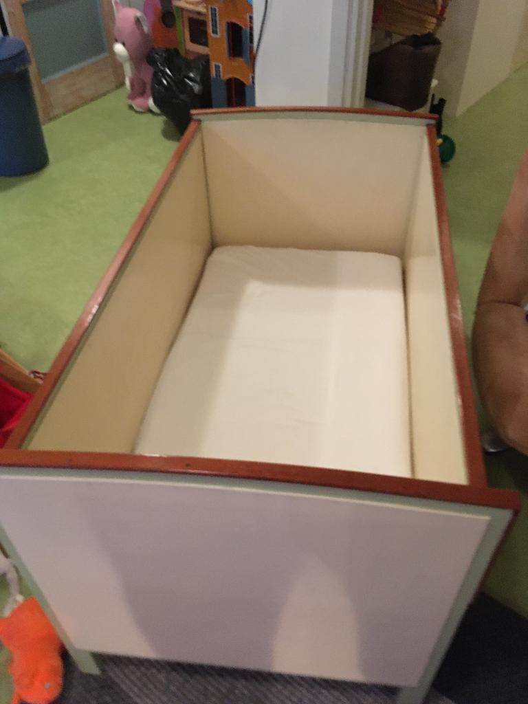 Ledikantje, Ophalen, Gebruikt, Ledikant
