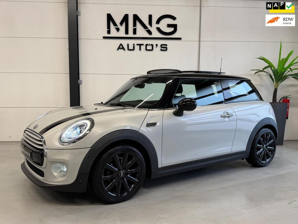 Mini Mini 1.5 Cooper Chili|PANO|LED|NAVI|ST.VERW|VOL|NAP, Auto's, Voorwielaandrijving, 136 pk, Gebruikt, Euro 6