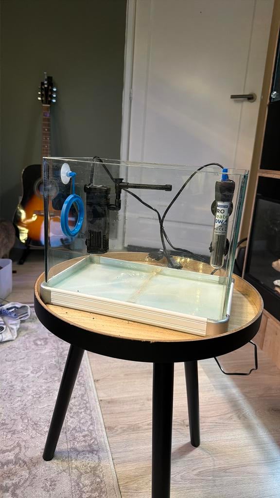 Klein aquarium voor bv garnaaltjes of Betta, Dieren en Toebehoren, Vissen | Aquaria en Toebehoren, Ophalen of Verzenden, Gebruikt