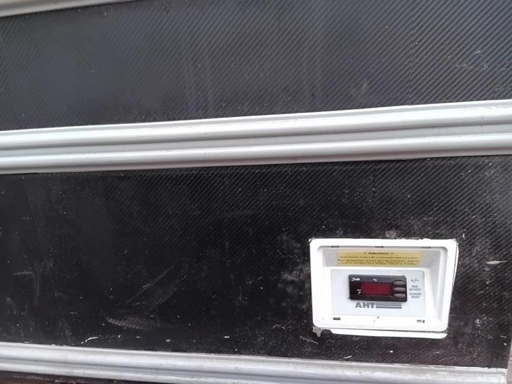 Aht paris vriezer, Witgoed en Apparatuur, Vriezers en Diepvrieskisten, Gebruikt, Vrijstaand, Vrieskist, Minder dan 85 cm, 90 cm of meer