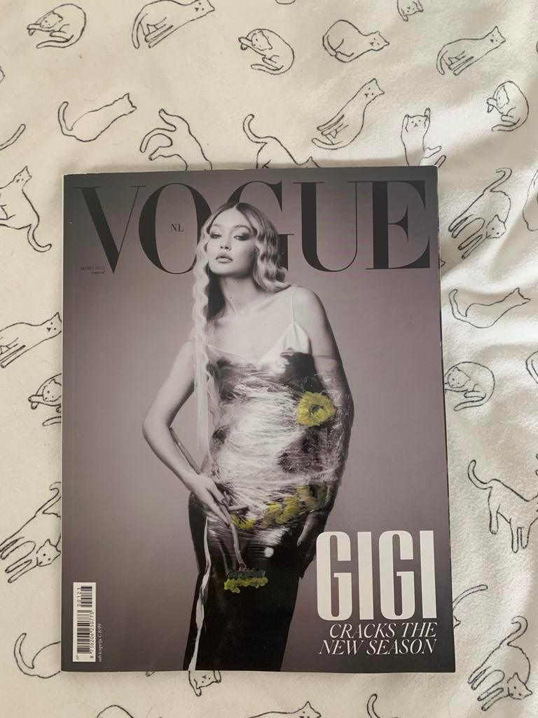 gigi hadid vogue issue march 2023 / maart 2023, Boeken, Tijdschriften en Kranten, Ophalen of Verzenden, Zo goed als nieuw