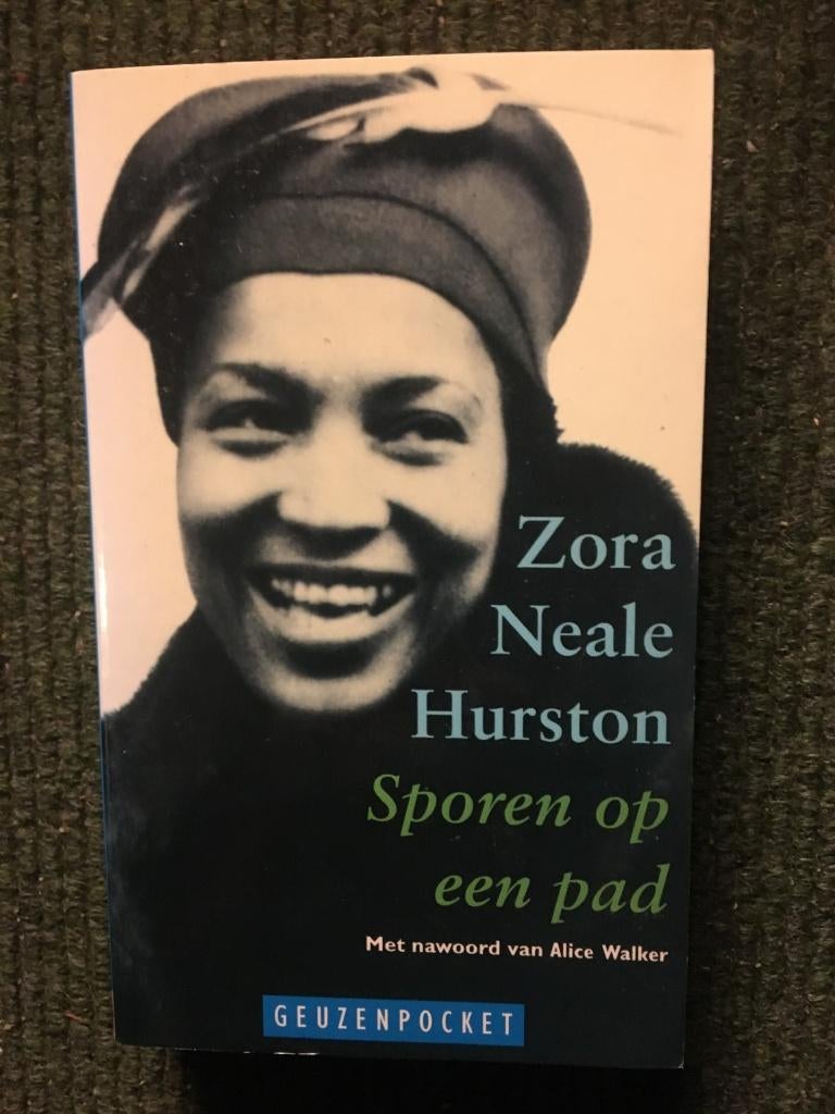 Sporen op een Pad ; door Zora Neale Hurston #USA #BLM, Boeken, Gelezen, Zora Neale Hurston, Ophalen of Verzenden, Politiek