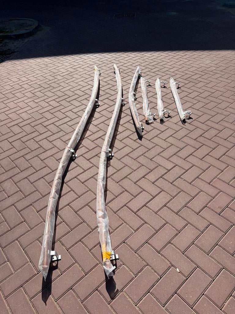 Complete set hardhouten trapleuning incl. montagebeugels, Ophalen, Nieuw, Trap, 4 meter of meer