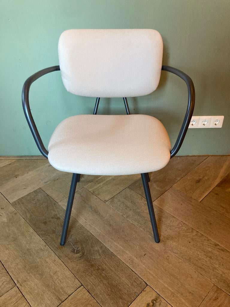 Design stoel exsta project inrichting, Huis en Inrichting, Stoelen, Ophalen, Zo goed als nieuw, Zwart, Eén